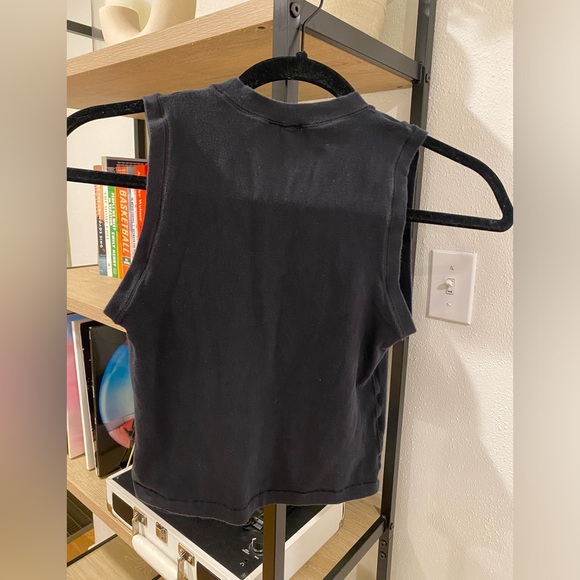 Skims mock neck tank, size medium in black - Picture 4 of 4